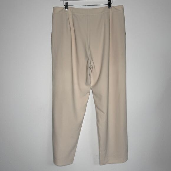 St. John Women’s Beige Tailored Trousers Silk Lined Straight Leg USA Size 14 - Picture 2 of 6